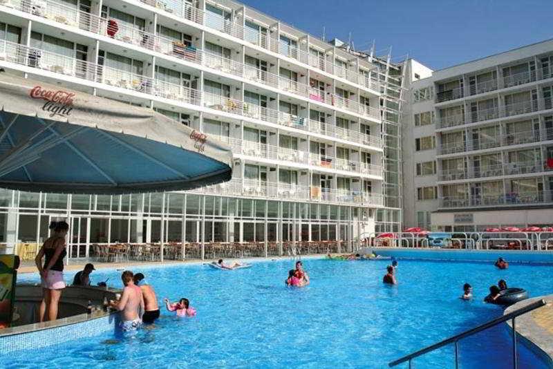 Korona Hotel ซันนีบีช ภายนอก รูปภาพ